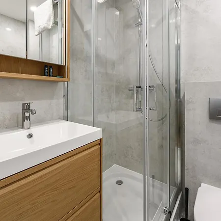 Shortstaypoland Kredytowa B173 Apartamento